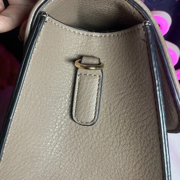 EUC Dune London Satchel - Picture 7 of 9